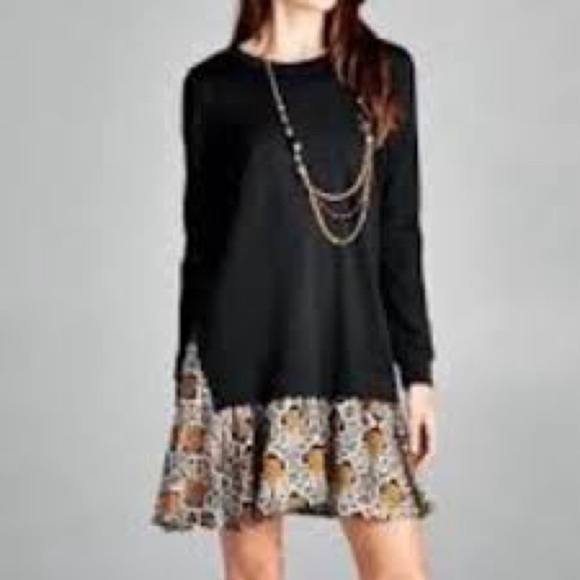 Love Kuza Dresses & Skirts - Love Kuza Boho Gray Knit Dress & Floral Ruffle Hem Size S